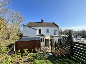 Rear- click for photo gallery